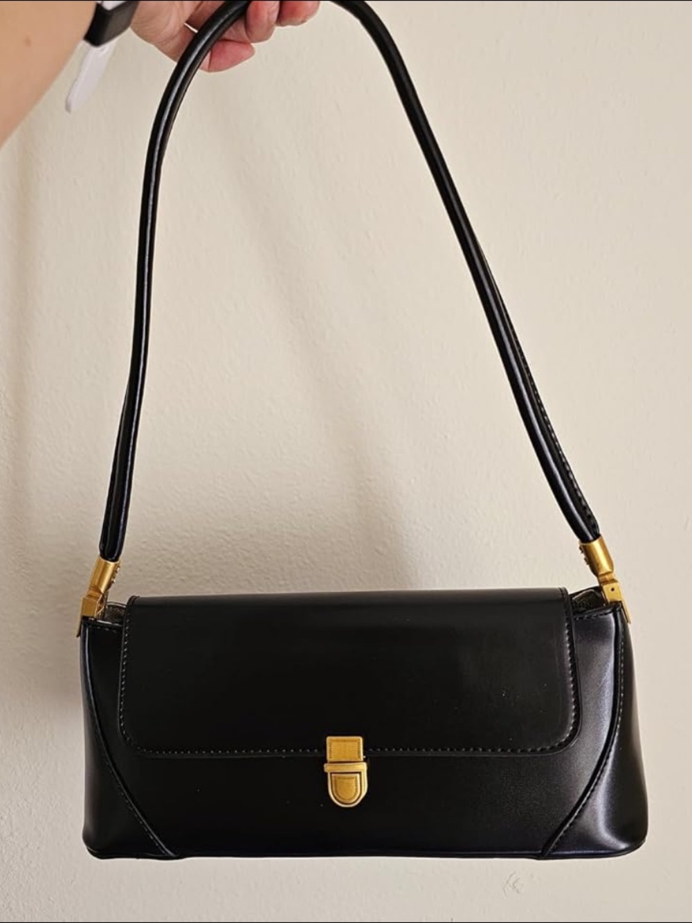 Elegant Black Shoulder Purse
